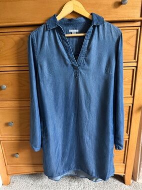 NWOT Chambray V-Neck Tunic Denim Dress in Medium Blue Womens Size Medium Western